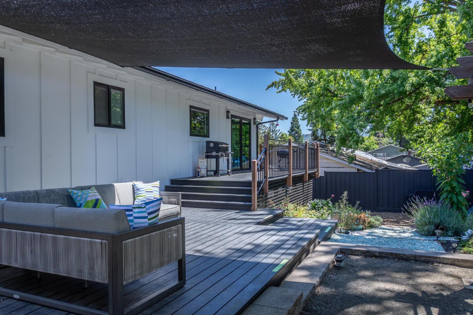 Hotel Chic Rv Retreat, Stunning Yard In Roseburg Exterior foto