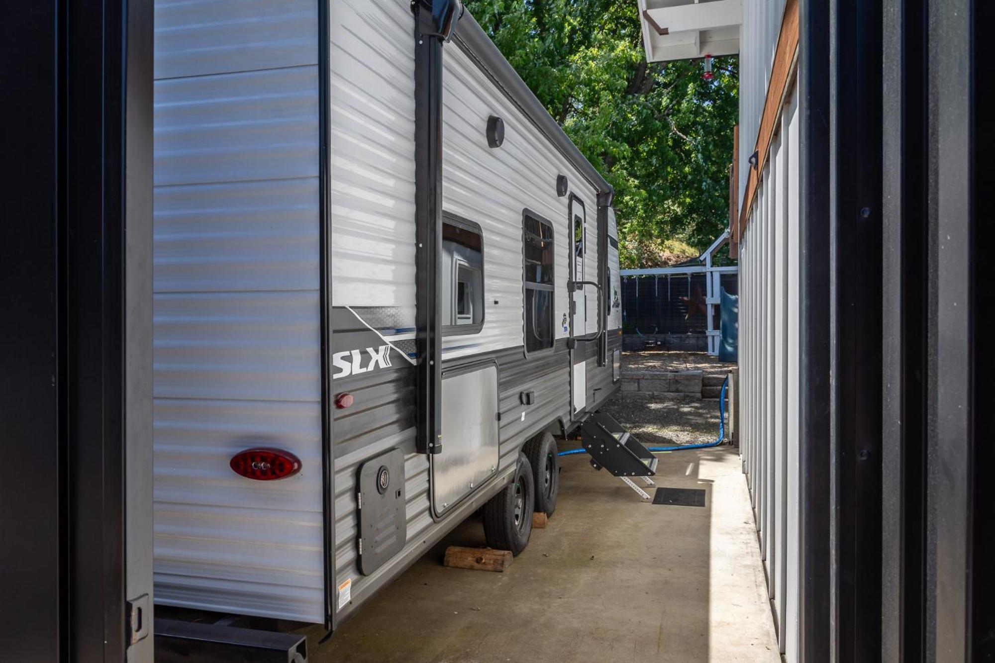 Hotel Chic Rv Retreat, Stunning Yard In Roseburg Exterior foto
