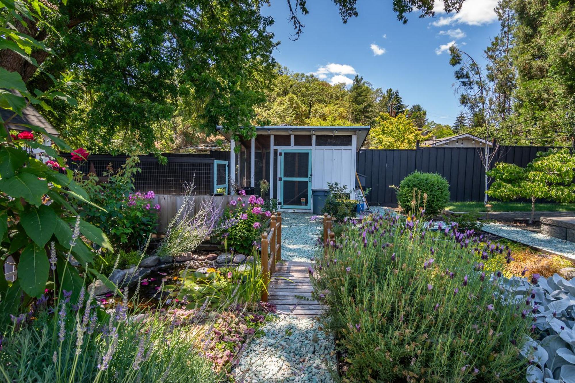 Hotel Chic Rv Retreat, Stunning Yard In Roseburg Exterior foto