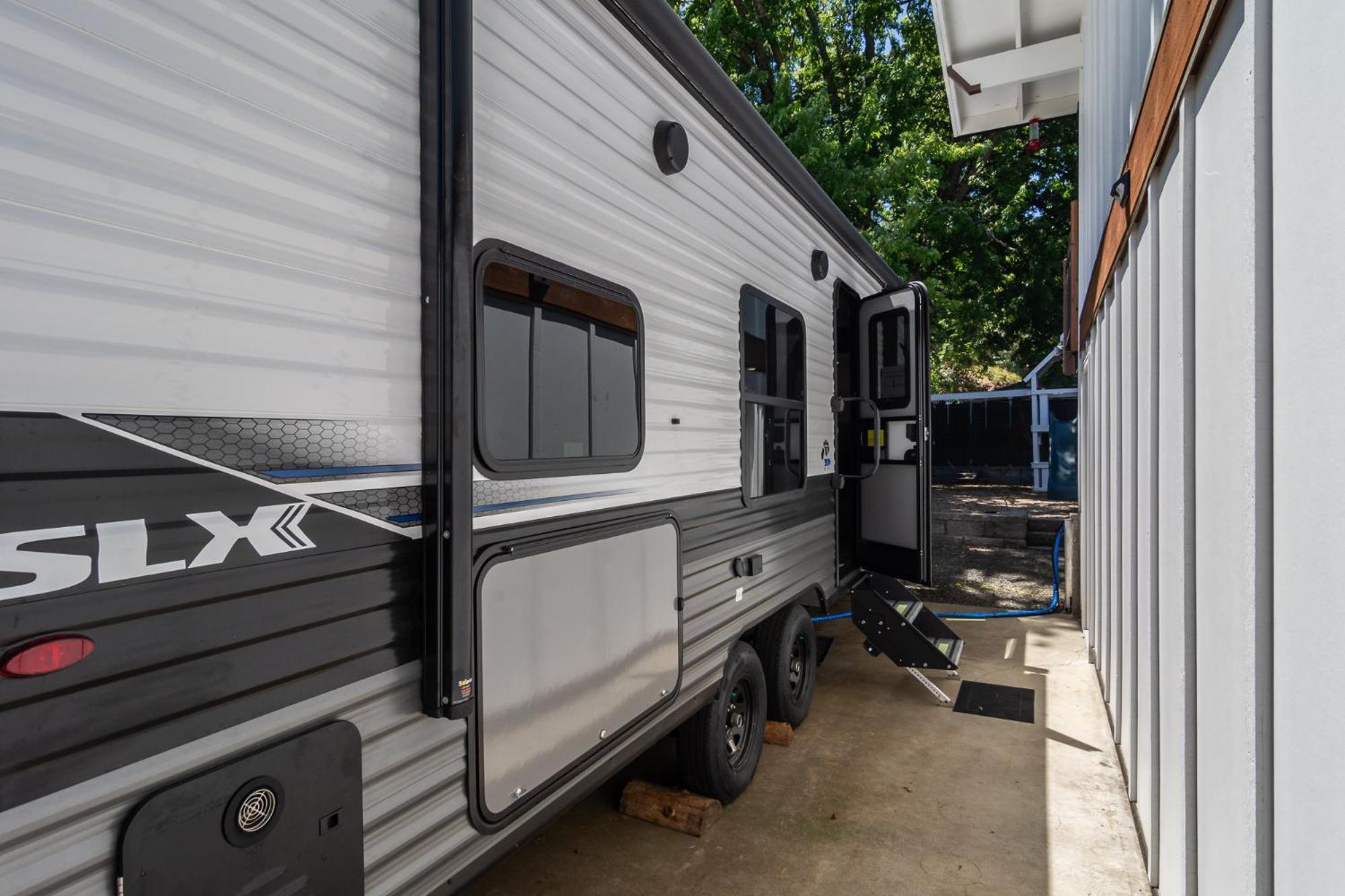 Hotel Chic Rv Retreat, Stunning Yard In Roseburg Exterior foto