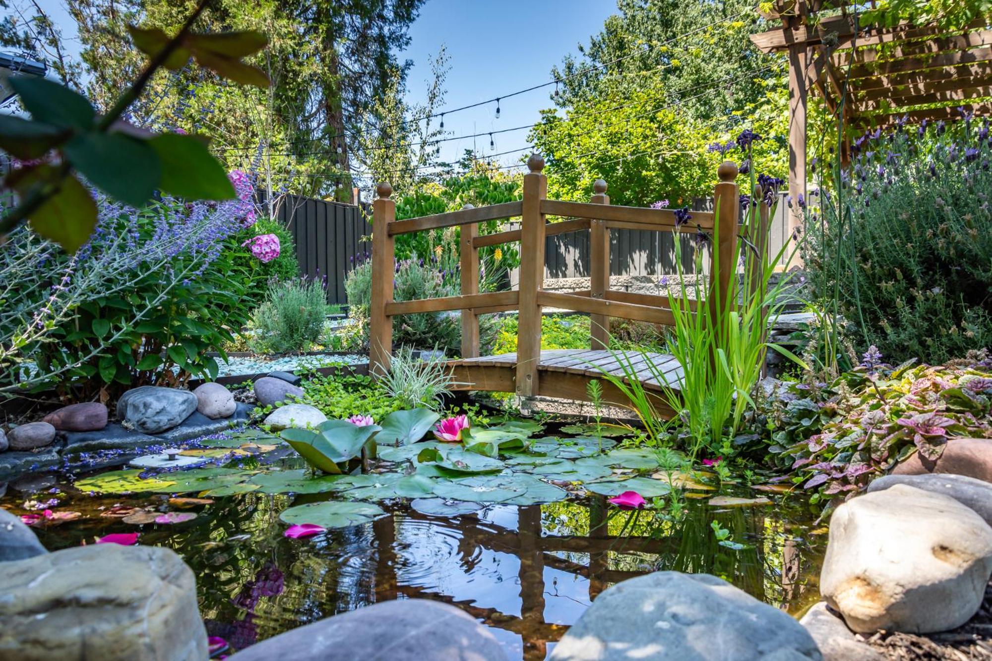 Hotel Chic Rv Retreat, Stunning Yard In Roseburg Exterior foto