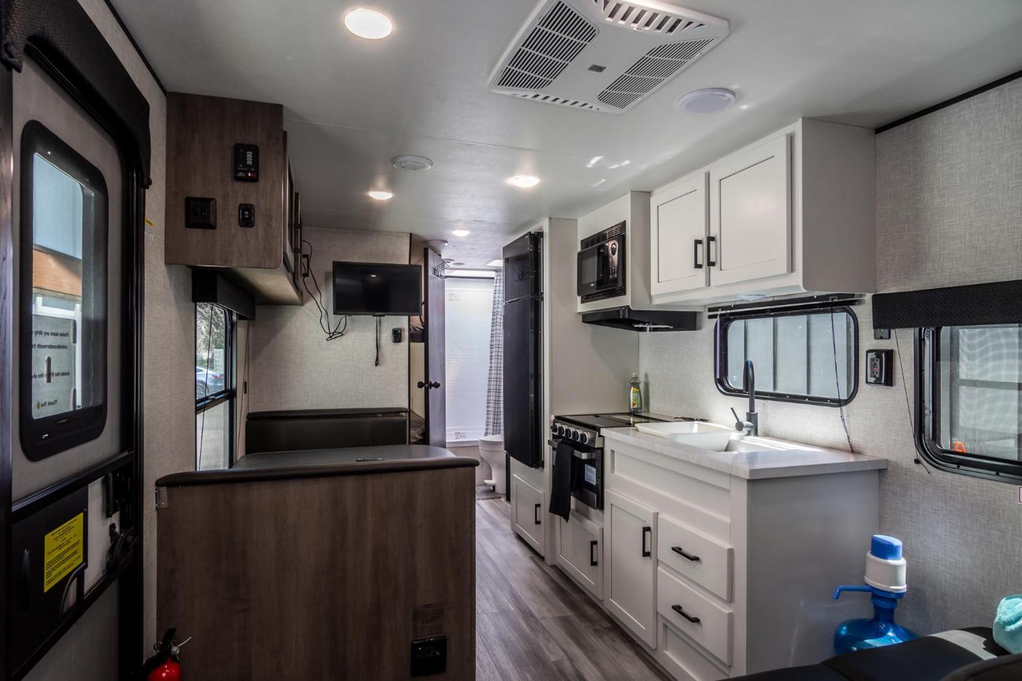 Hotel Chic Rv Retreat, Stunning Yard In Roseburg Exterior foto