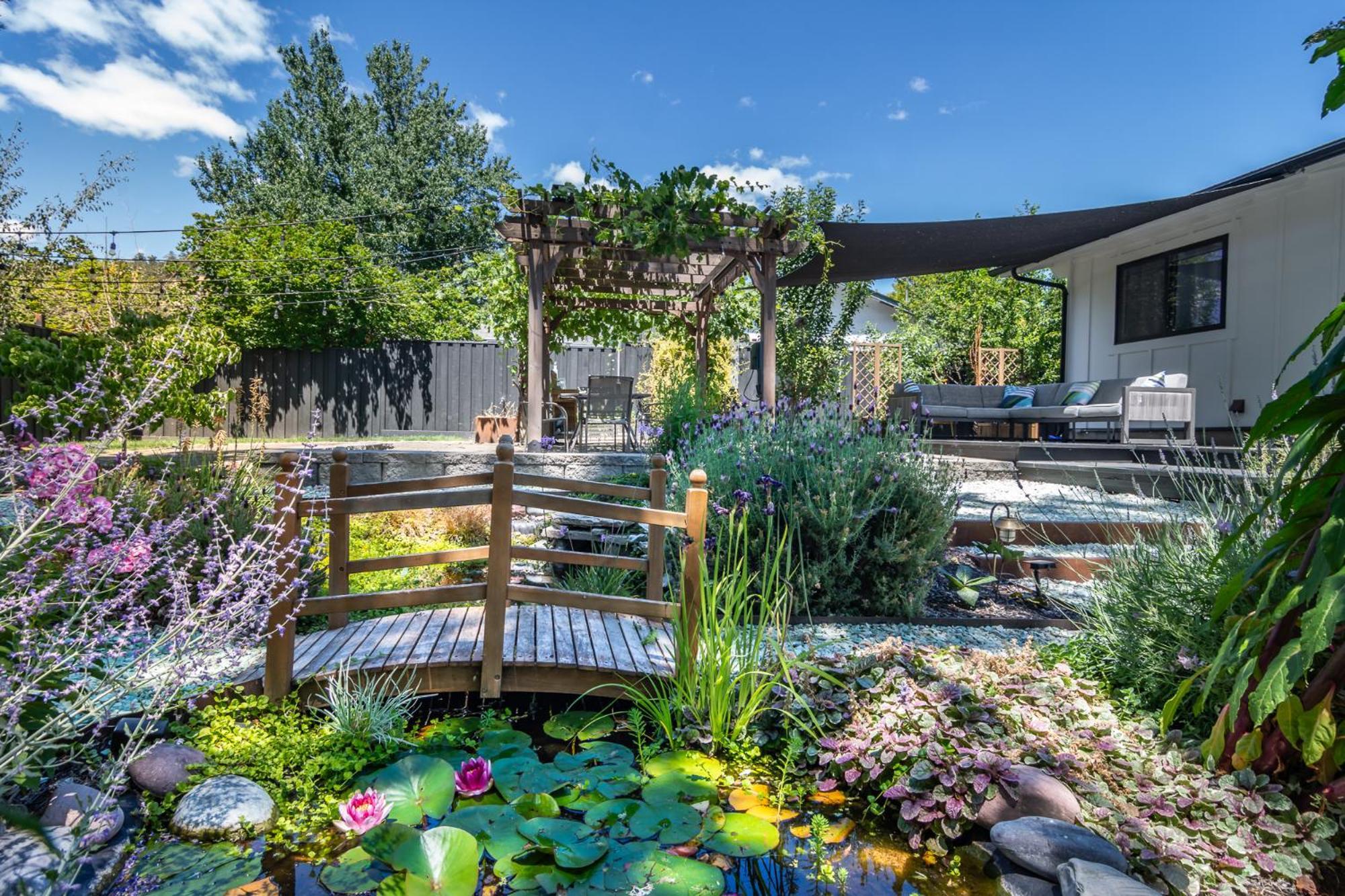 Hotel Chic Rv Retreat, Stunning Yard In Roseburg Exterior foto